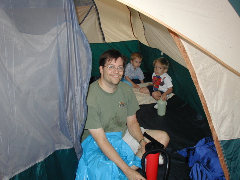 2001-11-11-Camping-McKinney-Falls-2-Chance-Matt-Jack.JPG